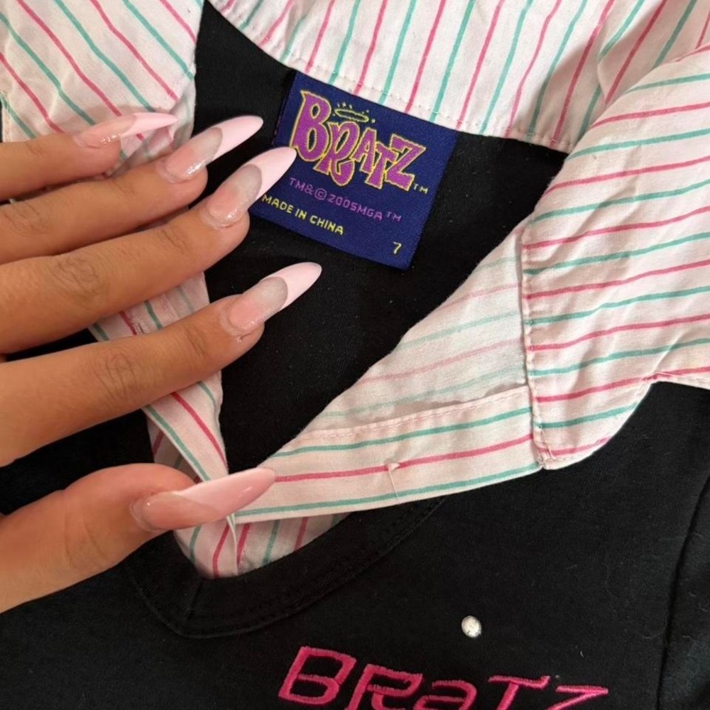 Y2K 2000s Vintage deadstock Bratz Tokyo Go-Go long sleeve shirt - Picture 4 of 7
